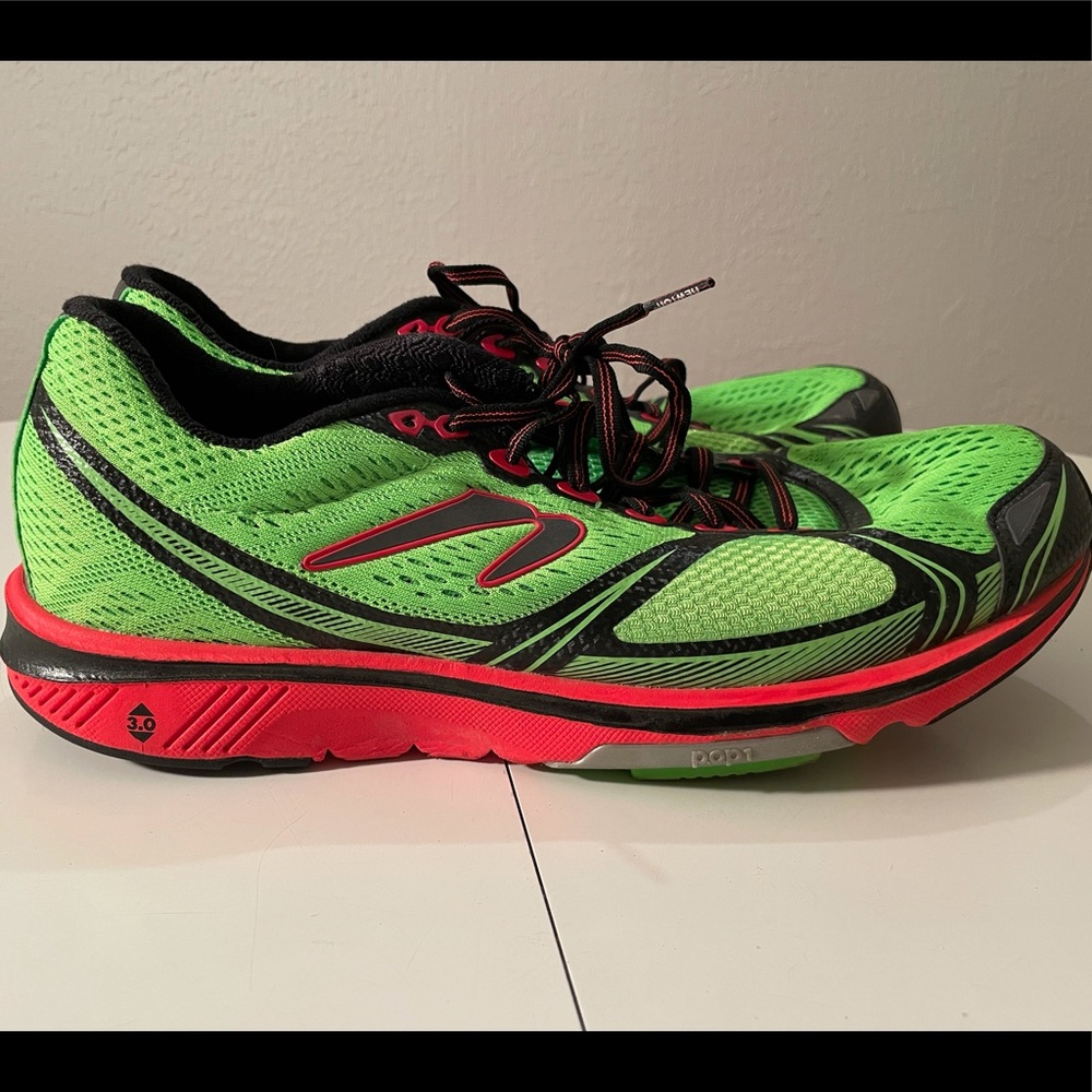 Newton Men's Distance V Running Shoe - Silver/Lime Size 12 (M000318)